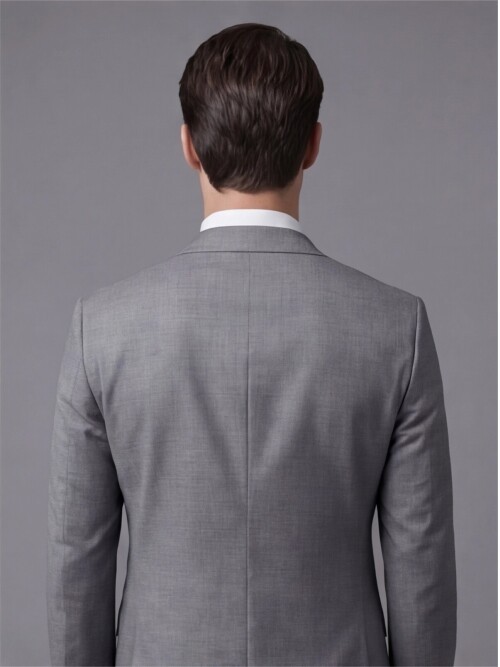 Açık Gri Sivri Yaka İki Düğmeli Slim Fit Takım Elbise