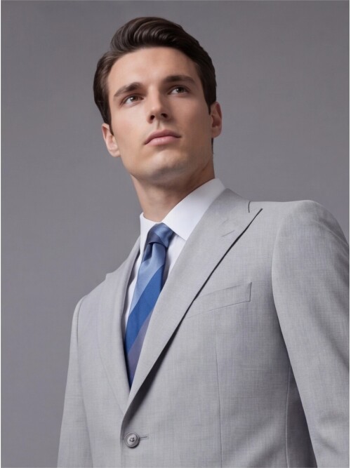 Açık Gri Sivri Yaka İki Düğmeli Slim Fit Takım Elbise