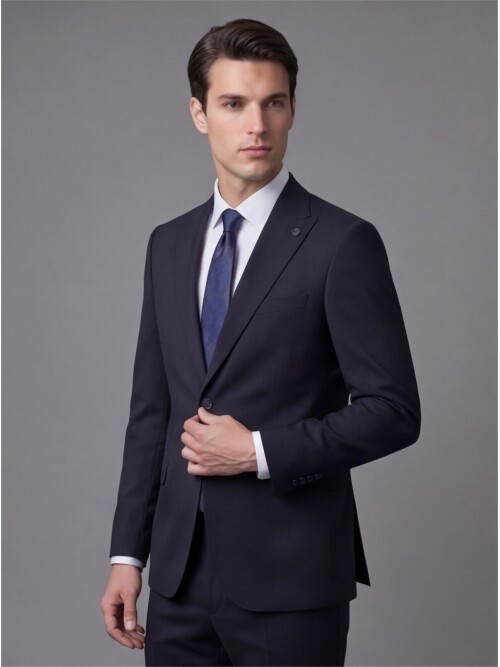 Lacivert Sivri Yaka İki Düğmeli Slim Fit Takım Elbise