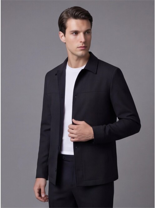 Siyah Gömlek Yaka Spor Takım Elbise