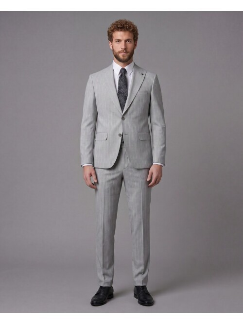 Açık Gri Sivri Yaka Slim Fit Çizgili Takım Elbise