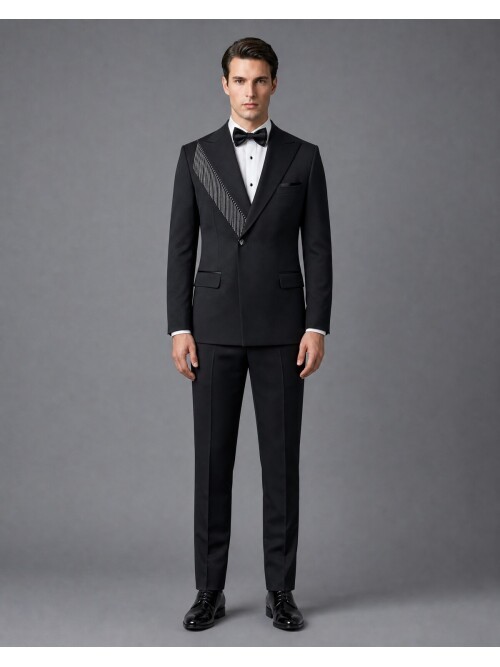 Siyah Sivri Yaka Slim Fit Damatlık