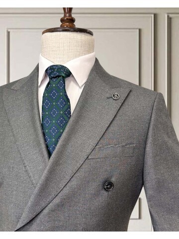 Grey Peak Lapel Double-Breasted Suit with Pick Stitching