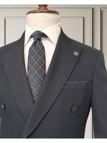 Black Peak Lapel Double Breasted Men’s Suit