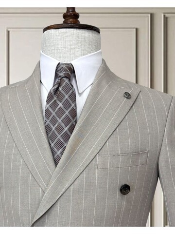 Light Grey Pinstripe Double-Breasted Men’s Suit