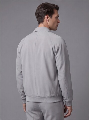 Light Grey Zip-Up Shirt Collar Smart Tracksuit