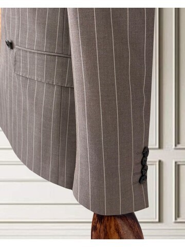 Light Brown Pinstripe Double-Breasted Men’s Suit