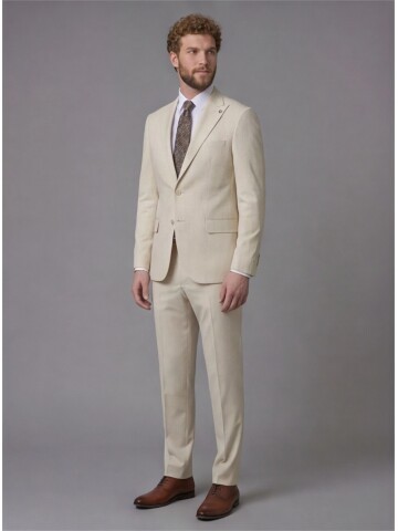White Peak Lapel Comfort Fit Fully Lined Suit