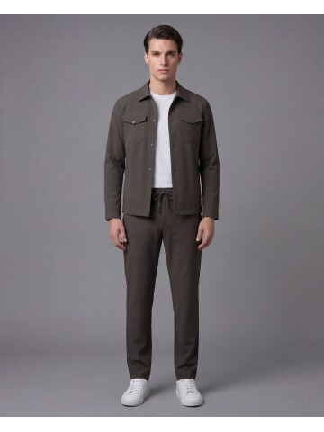 Dark Green Safari Pocket Mens Casual Suit – Comfort Fit Performance Model