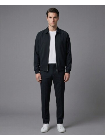 Siyah Fermuarlı Gömlek Yaka Spor Takım