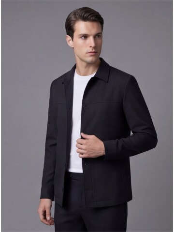 Siyah Gömlek Yaka Spor Takım Elbise