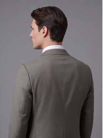 Açık Yeşil Yünlü Sivri Yaka Kruvaze Comfort Fit Takım Elbise