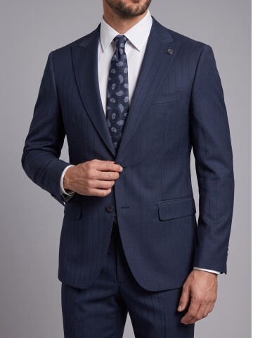 Lacivert Sivri Yaka Comfort Fit 2 Düğme Takım Elbise