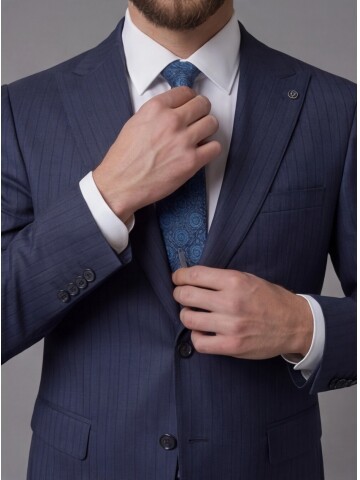 Navy Blue Peak Lapel Comfort Fit Mens Suit