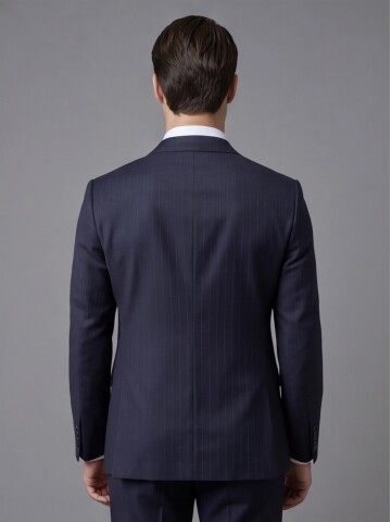 Lacivert Sivri Yaka Yünlü Kruvaze Takım Elbise