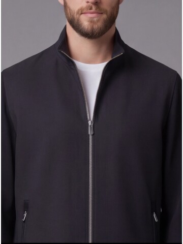 Siyah Hakim Yaka Fermuarlı Comfort Fit Kısa Mont