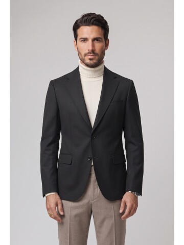 Siyah Mono Yaka Comfort Fit Ceket