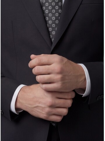 Black Peak Lapel Comfort Fit Mens Suit